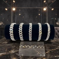 Bracelet en moissanite diamantée, best-seller, pour hommes et femmes, élégant accessoire de mode pour mariages et fêtes, disponible à la vente