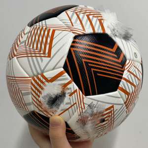 Venta al por mayor de fábrica 2026: Balón de fútbol de PU de alta calidad con unión térmica, profesional, para entrenamiento, tamaño 5, personalizable. - Product Image 1