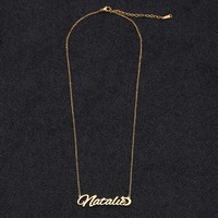 Collier avec nom personnalisé plaqué or 18 carats Collier à la mode avec plaque signalétique et lettre Pendentif Collier à breloques Cadeau pour femme Bijouterie Collier ras du cou