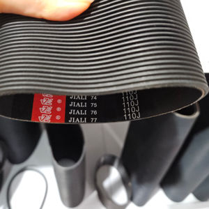 Cinghie di trasmissione personalizzate resistenti al calore 110J 135J cintura in gomma nera di alta qualità - Product Image 1