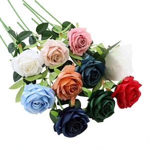 Rosa Artificiale a Stelo Singolo in Seta - Ingrosso per Hotel, Negozi, Esposizioni, Matrimoni, Uso Domestico, Camere da Letto e Soggiorni - Product Image 1