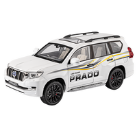 Modèle de SUV en alliage moulé sous pression à l'échelle 1/18 avec 6 portes ouvrables, son et lumière, fonction de recul, liaison de direction et absorption des chocs