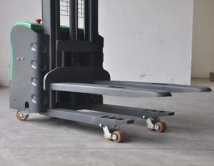 รถยกพาเลทไฟฟ้าขนาด2ตัน1.5ตันรถยก3เมตรได้มีกำลังการผลิตในการรับน้ำหนักมอเตอร์ไฟฟ้ากระแสตรงสองพาเลท - Product Image 2