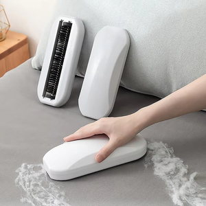 Brosse à poussière pour table de chevet DS4917 en plastique - Product Image 6