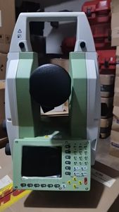 Nouvel équipement d'enquête théodolite industriel d'origine Leica TM6100A. - Product Image 2