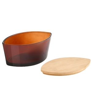 Envase de Vidrio Transparente Color Ámbar Gris de 770 ml en Forma de Barco para Velas, Frascos Vacíos al por Mayor para Fabricación de Velas con Tapa de Madera - Product Image 4