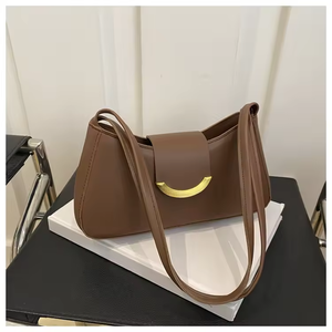 กระเป๋าถือผู้หญิง PU ลายใหม่ปี 2026 สีพื้น เรียบหรู ใช้ได้ทุกโอกาส สายสะพายคู่ คุณภาพสูง เหมาะสำหรับใช้ในชีวิตประจำวัน  แบบลำลอง เรียบง่าย ทำจากโพลีเอสเตอร์ - Product Image 3