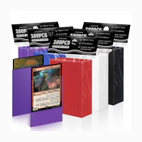 Vente en gros de protège-cartes standard de 66 * 91 MM, couleur unie, finition mate, pour cartes de sport, de baseball, de jeu et de collection (TCG)