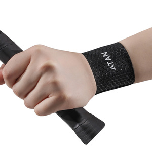 حزام معصم أتان لوتر التواء ، غمد معصم رقيق للياقة البدنية وكرة السلة ، سوار معصم خفيف الوزن من البولي يورثين الحراري - Product Image 3