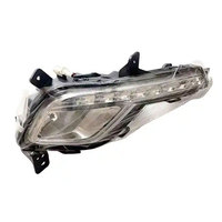 Conjunto de Faros LED J5 Brillantes y Eficientes que Mejora la Seguridad en Condiciones de Poca Luz y Reduce el Tiempo de Instalación