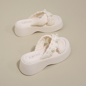 Nuevas Pantuflas de Verano para Mujer, Ligeras y de Lujo, con Punta Descubierta, Modernas y Versátiles, Diseño Cómodo para Usar al Aire Libre - Product Image 5