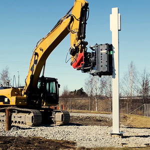 Pilote <span class=keywords><strong>de</strong></span> pieu à serrage latéral à haute fréquence, un assistant d'empilage rapide pour les extrémités avant des excavatrices - Product Image 5
