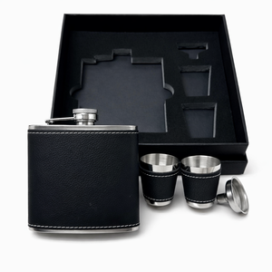 Set Hadiah Hip Flask Kulit yang Dapat Diukir Laser dengan Corong dan 2 Cangkir, Hadiah Kosong untuk Diukir Laser untuk Dia, Ayah, Pendamping Pria - Product Image 3