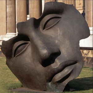 Escultura grande de bronce al aire libre <span class=keywords><strong>Igor</strong></span> <span class=keywords><strong>Mitoraj</strong></span> Human Half Face en venta - Product Image 6