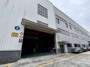 مادة خام من راتنج البي في سي للأرضيات الرياضية الرغوية، مقاومة للتآكل والخدش بسعر المصنع - Product Image 6