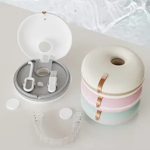 กล่องเก็บฟัน<span class=keywords><strong>ปลอม</strong></span>แบบโดนัทกล่องเก็บฟัน<span class=keywords><strong>ปลอม</strong></span>แบบพกพาถอดออกได้กล่องเก็บอุปกรณ์จัดฟันแบบมองไม่เห็นสำหรับเด็ก - Product Image 2