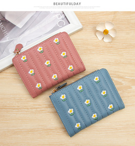 กระเป๋าสตางค์ผู้หญิงแบบสั้น ดีไซน์มินิมอล ใส่บัตรได้ กระเป๋าใส่เหรียญแบบซิป เหมาะสำหรับฤดูร้อน ส่งออกต่างประเทศ - Product Image 2