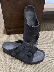 Mules et sabots vintage de luxe B2B en cuir de liège taupe, style été, à large bride, pour dropshipping en gros – Fournisseur Zurich - Product Image 3