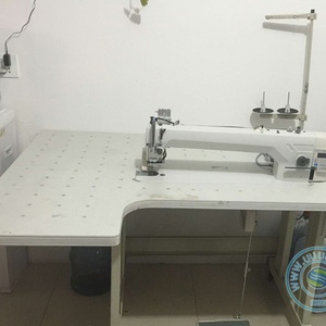 China Heavy Duty Industrial Triple Needle Gear Lockstitch Leather Jack <b>Sewing</b> Machine Motor High-Speed - Product Image 2