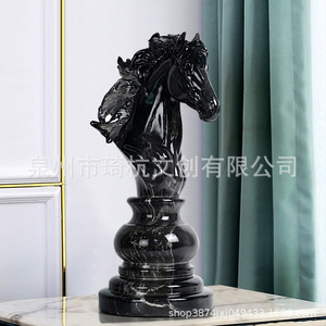 Figurines d'échecs créatives internationales Reine Roi Cheval en résines synthétiques, décoration d'intérieur, cadeau pour salon, lot multi-pièces - Product Image 4