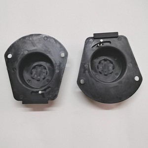มือจับประตูด้านในขวา Ford Transit V348 รุ่น YC15V441N48AC พร้อมลูกบิดสำหรับประตูท้ายแบบคู่ - Product Image 1