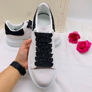 Luxurious high-quality custom-made flat board <b>shoes</b> for daily wear, office and casual occasions, with anti-slip properties. - Product Image 4