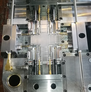 Sản xuất chất lỏng rửa bơm Aerosol van bọt bơm và kích hoạt Phun chính xác khuôn nhựa cơ sở khuôn - Product Image 4