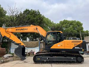 รถขุดฮุนได 300LC-9S สภาพใหม่ 90% จากเกาหลี ชั่วโมงการทำงานต่ำ รถขุดดั้งเดิมคุณภาพสูง 30 ตัน ระบบไฮดรอลิก รางยาว - Product Image 5
