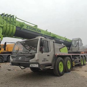 Camion-grue tout-terrain d'occasion Zoomlion 80 tonnes, moteur et pompe hydrauliques entièrement fonctionnels, machine de levage lourd stable à vendre - Product Image 1