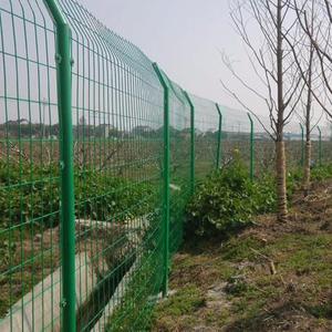 High Quality Pvc Coated 3d Wire <strong>Mesh</strong> <strong>Fence</strong> Galvanized Welded Wire <strong>Mesh</strong> <strong>Fence</strong> <strong>Panel</strong> Outdoor - Product Image 3