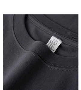 Camiseta de Hombre Negra Lisa al por Mayor con Logotipo Personalizado, 220 Gramos, 100% Algodón, Tejido de Punto, Casual, Lisa, Anti-Pilling, Manga Corta - Product Image 3