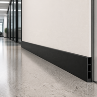 Plinthe WPC WYRAX noire 80 mm moderne étanche pour appartement, chambre, bureau, usage commercial