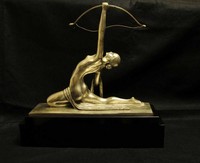 Vente flash Sculpture de jardin classique en bronze Statue de la déesse grecque Diana chasseuse grandeur nature en bronze
