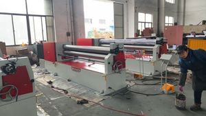 Rouleaux de pliage de plaques série SuperTech W11F Usinage de précision de matériaux de haute qualité pour une fabrication mondiale améliorée - Product Image 6