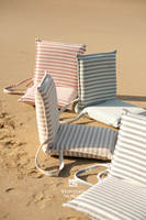 Fauteuil inclinable portable moderne de qualité supérieure, chaise de plage pliable avec coussin, siège inclinable confortable pour le camping en plein air, mobilier d'extérieur