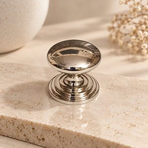 Bouton de meuble rond en laiton massif poli SHUBHAM 38 mm, bouton de tiroir doré avec plaque de montage décorative - Product Image 3