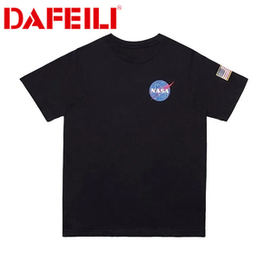 Wholesale <strong>NASA</strong> Collaboration Astronaut Graphic T-Shirt Unisex Loose-Fit Streetwear Short-Sleeve Tee <strong>Tshirts</strong> - Product Image 1