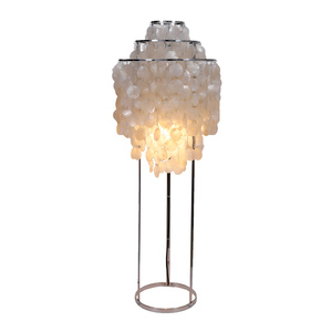 Phong Cách Bắc Âu Hiện Đại Thanh Lịch LED Đèn Sàn Ấm Áp Và Lãng Mạn Vỏ Biển Sang Trọng Trang Trí Cho Nhà Sử Dụng - Product Image 1