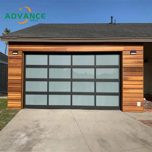Porta da <span class=keywords><strong>garage</strong></span> moderna personalizzata in vetro, porta sezionale a soffitto in vetro smerigliato <span class=keywords><strong>per</strong></span> la casa - Product Image 6