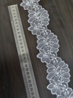 Dentelle en polyester brodée motif magnolia, largeur 8 cm, non élastique, en maille transparente, dentelle florale pour robe de mariée et accessoires vestimentaires de mariée