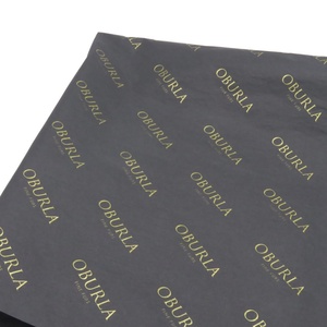 Papel de Seda Negro Personalizado con Logotipo Dorado Impreso para Envolver Regalos, Papel de Embalaje Personalizado para Champaña - Product Image 5