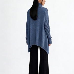 Pull en maille à col roulé oversize pour femme avec ourlet asymétrique - Manches côtelées, chaud et décontracté, tendance - Product Image 3