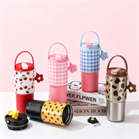 Tumbler Vakum Isolasi Stainless Steel 316 750ml Grosir dengan Gagang dan Liontin Bunga untuk Kantor, Perjalanan, dan Aktivitas Sehari-hari