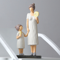 Figurine en résine de haute qualité, sculpture d'art abstraite, élégante avec une esthétique minimaliste et des lignes épurées