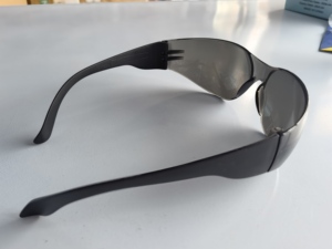 แว่นตานิรภัยสีเข้ม ได้รับการรับรองมาตรฐาน SAFETREE CE & ANSI Z 87.1 - Product Image 2