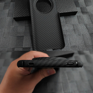 Accept OEM Logo Real Carbon Fiber Aramid Ultra Slim Business Materiales respetuosos con el medio ambiente Funda para teléfono móvil para <span class=keywords><strong>Huawei</strong></span> - Product Image 4