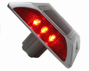 उच्च चमक वाली सौर बिल्ली आंख कास्ट एल्यूमीनियम रोड स्टड वाटरप्रूफ नेतृत्व ड्राइववे रोशनी - Product Image 3