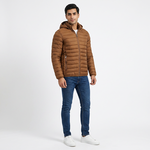 Veste matelassée pour la saison froide, tissu doux et respirant, idéale pour les voyages en plein air, les tenues décontractées et le style streetwear masculin - Product Image 1