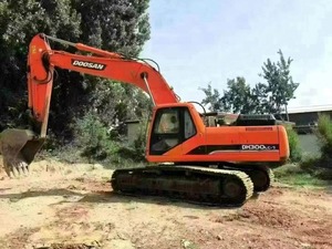 รถขุดตีนตะขาบ Doosan DH300LC-7 มือสอง ขนาด 30 ตัน เครื่องขุดไฮดรอลิก สำหรับงานก่อสร้าง - Product Image 2
