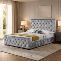 Cadre de lit capitonné en velours gris de luxe avec tête de lit haute et boutons capitonnés, lit moderne en velours, mobilier de chambre à coucher taille King